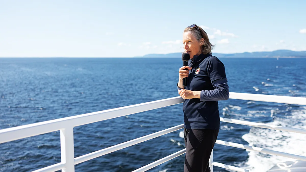 Assiette gastronomique préparée par le chef Santino Testani à bord du AML